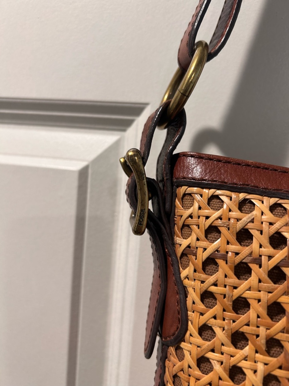 Fossil Woven Rattan and Brown Leather Shoulder/crossbody Bag - Picture 7 of 14
